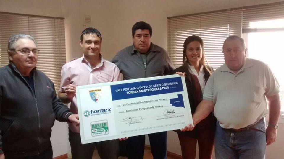 11800561_10204328571285505_1549259771849171859_n (1)